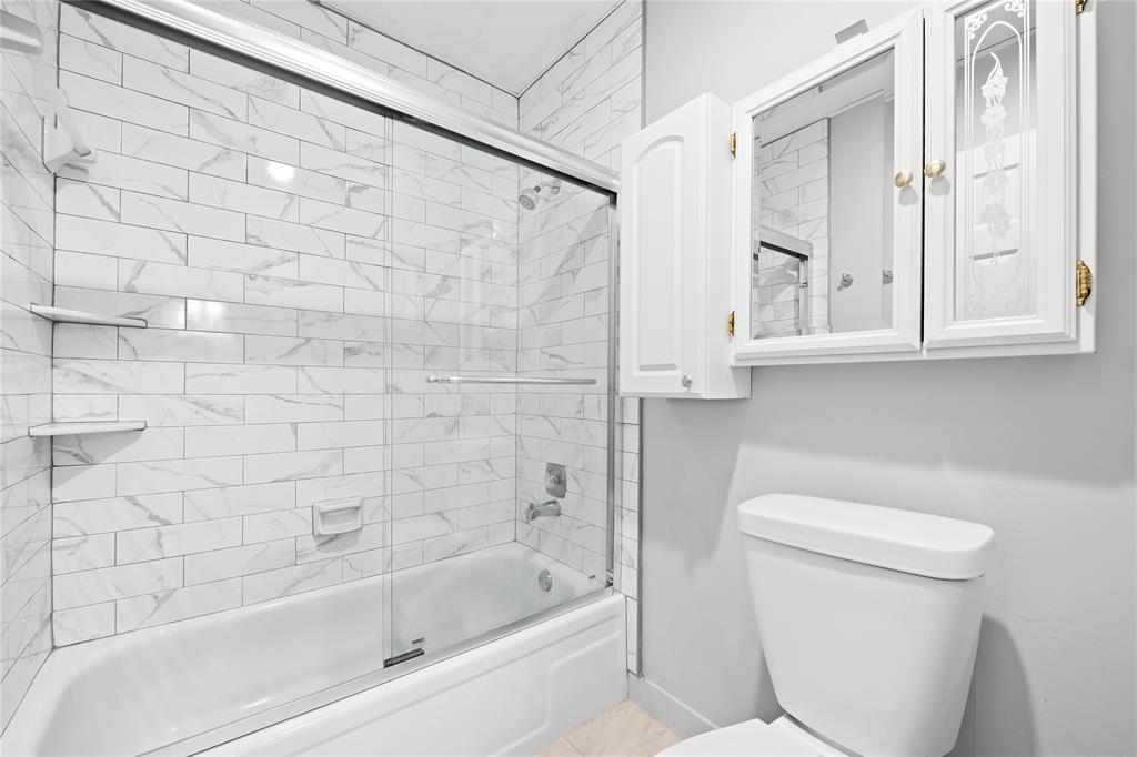 1621 Northwest 20th Avenue, Unit 203 Delray Beach, FL 33445 - Photo 16 of 25