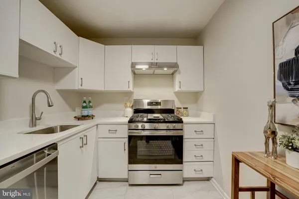 $239,900 | 2939 Van Ness Street Northwest, Unit 419, Washington, DC 20008