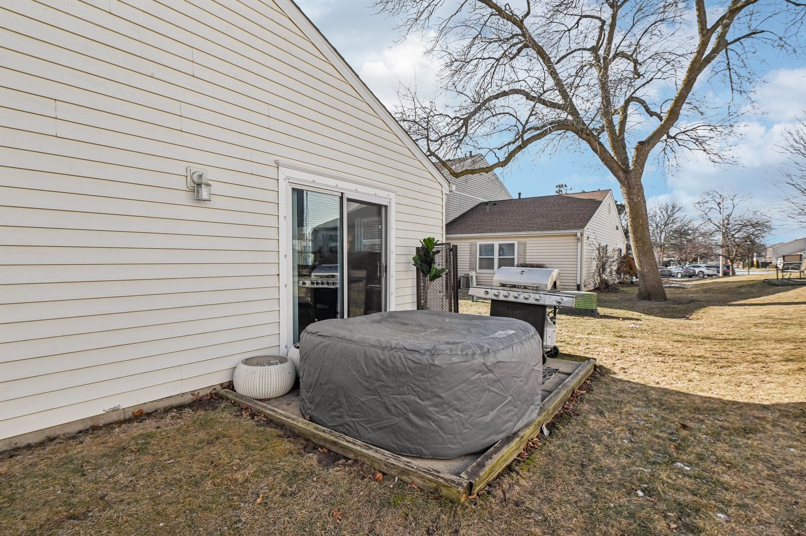2206 Cardinal Court Streamwood, IL 60107 - Photo 12 of 15