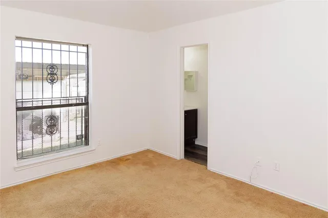 $159,999 | 2910 Tanglewood Drive, Lancaster, TX 75134