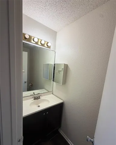 $159,999 | 2910 Tanglewood Drive, Lancaster, TX 75134