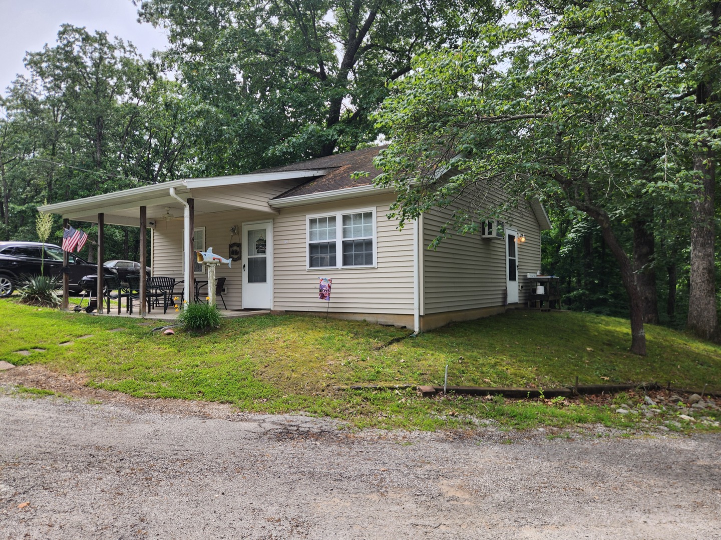 4312 West Lake Road Pinckneyville, IL 62274 - Photo 1 of 18