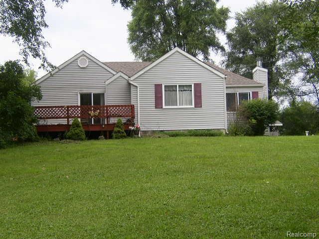 2726 Flint River Road Lapeer, MI 48446 - Photo 52 of 52 P1010190.jpg