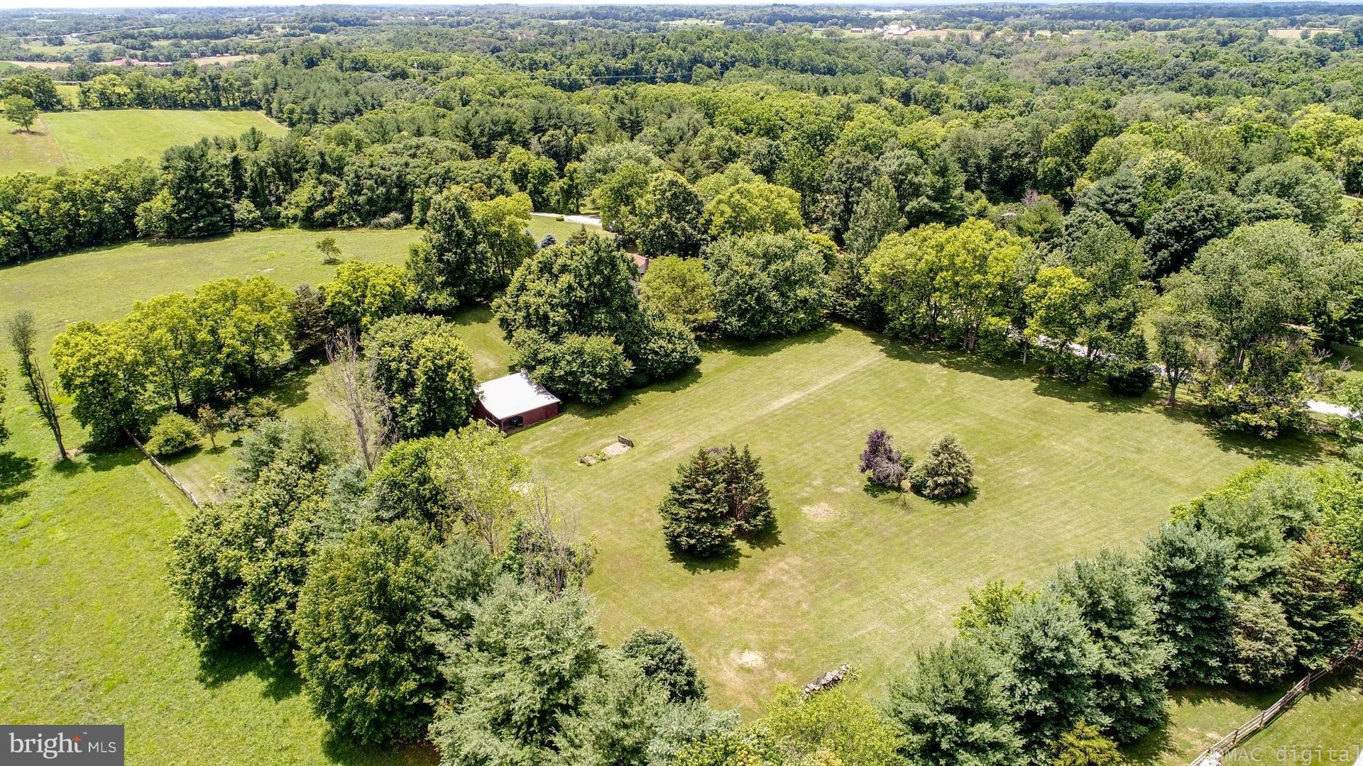 7913 Rustic Lane Boonsboro, MD 21713 - Photo 5 of 30 View