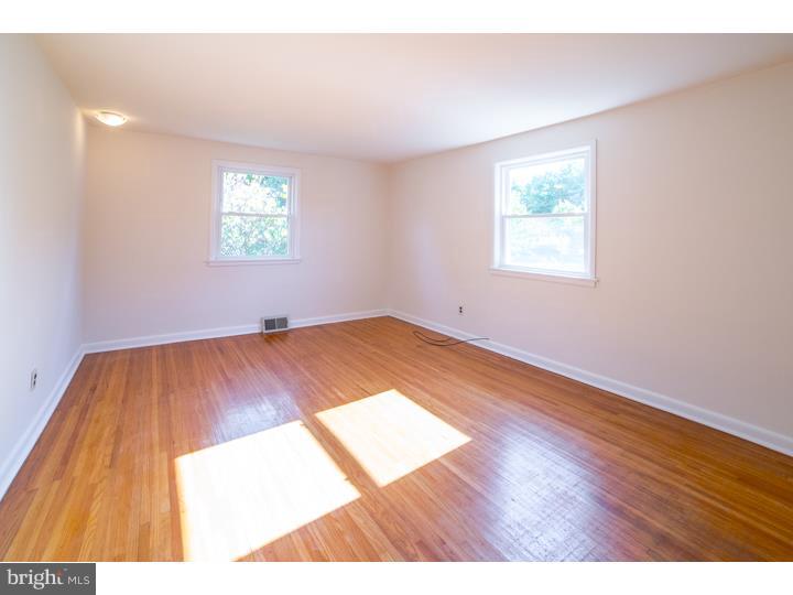 332 Rittenhouse Circle Havertown, PA 19083 - Photo 9 of 12 Bedroom