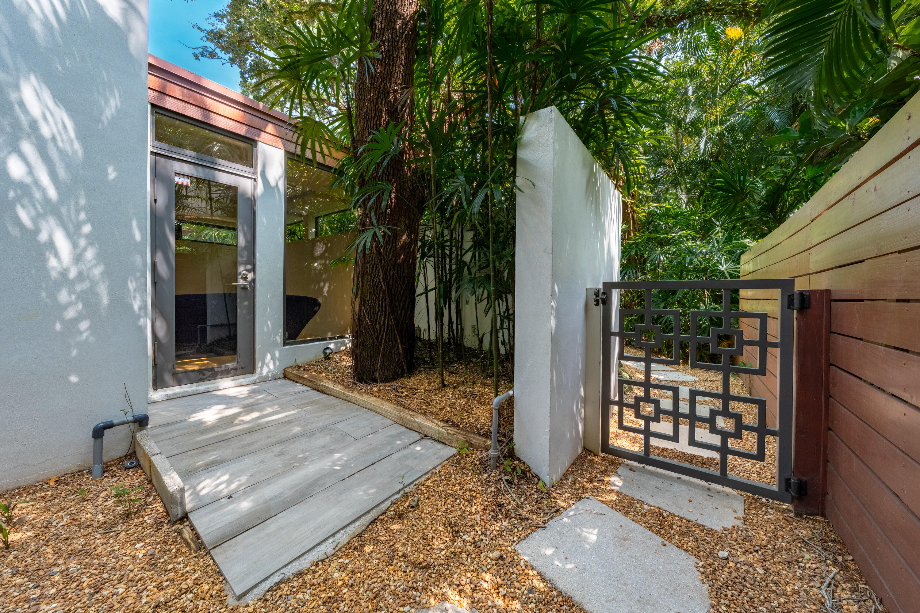 761 Aurelia Street Boca Raton, FL 33486 - Photo 28 of 48 SIDE ENTRANCE