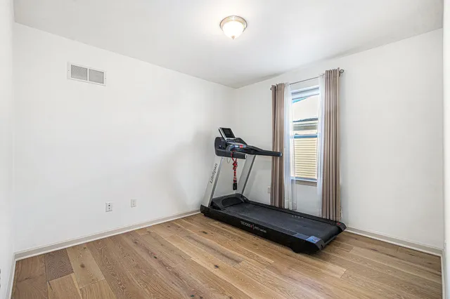 $390,000 | 8876 Creekway Drive, Ypsilanti, MI 48197