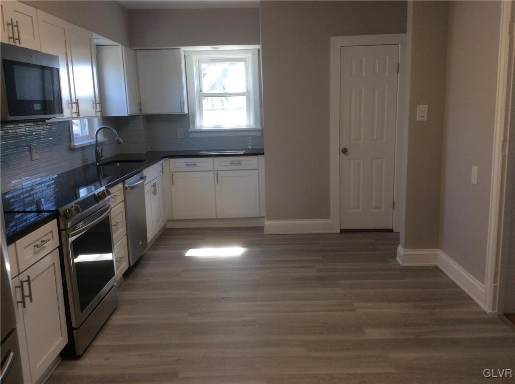 5165 Springmill Road Whitehall, PA 18052 - Photo 20 of 37 Gallery Image 20