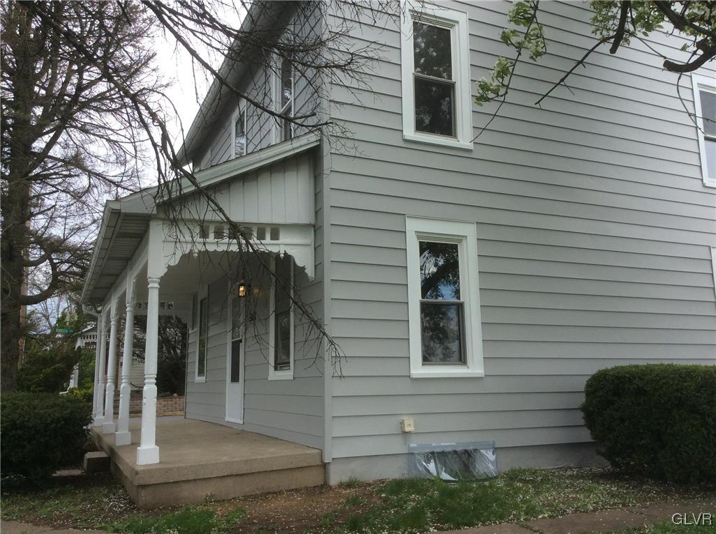 5165 Springmill Road Whitehall, PA 18052 - Photo 4 of 37 Gallery Image 4