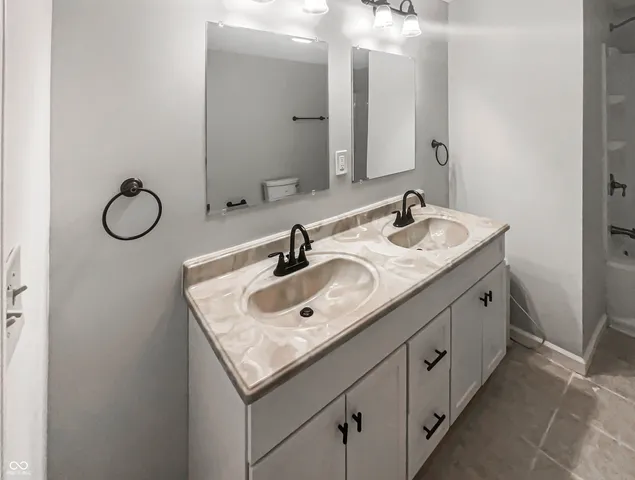 $393,000 | 1463 Pippin Court, Avon, IN 46123