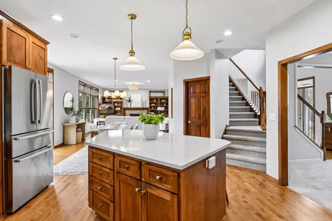 $1,100,000 | 1360 Zircon Lane, Plymouth, MN 55447