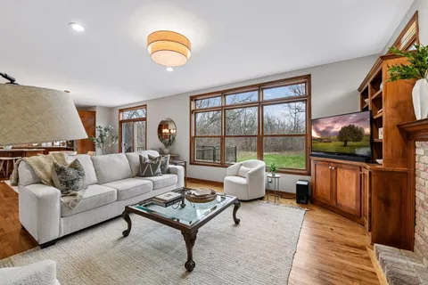 $1,100,000 | 1360 Zircon Lane, Plymouth, MN 55447