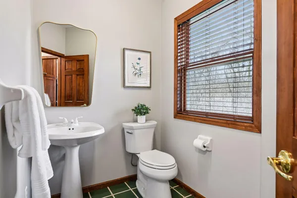 $1,100,000 | 1360 Zircon Lane, Plymouth, MN 55447