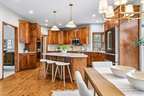 $1,100,000 | 1360 Zircon Lane, Plymouth, MN 55447