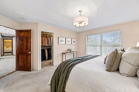 $1,100,000 | 1360 Zircon Lane, Plymouth, MN 55447