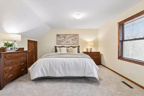 $1,100,000 | 1360 Zircon Lane, Plymouth, MN 55447