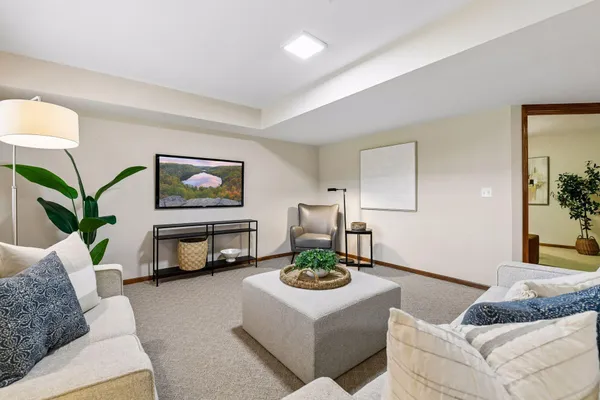 $1,100,000 | 1360 Zircon Lane, Plymouth, MN 55447