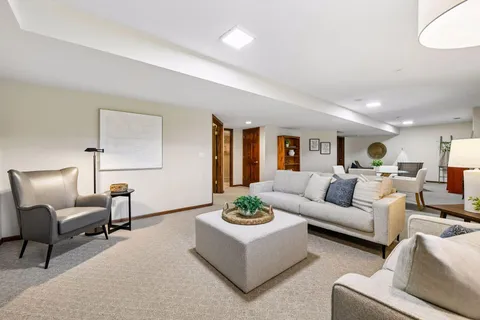 $1,100,000 | 1360 Zircon Lane, Plymouth, MN 55447
