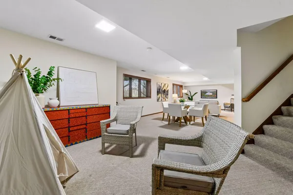 $1,100,000 | 1360 Zircon Lane, Plymouth, MN 55447