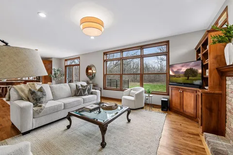 $1,100,000 | 1360 Zircon Lane, Plymouth, MN 55447