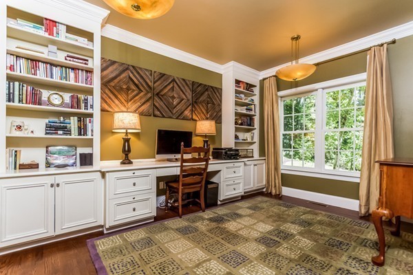 56 Lorena Road Winchester, MA 01890 - Photo 4 of 27