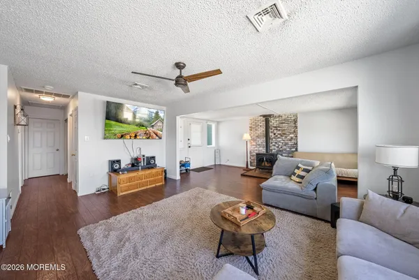 $400,000 | 21 South Boston Drive, Little Egg Harbor, NJ 08087