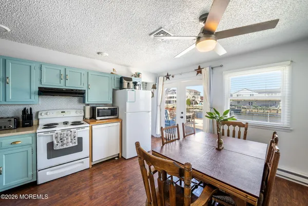 $400,000 | 21 South Boston Drive, Little Egg Harbor, NJ 08087