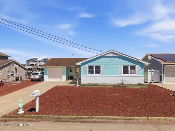 $400,000 | 21 South Boston Drive, Little Egg Harbor, NJ 08087