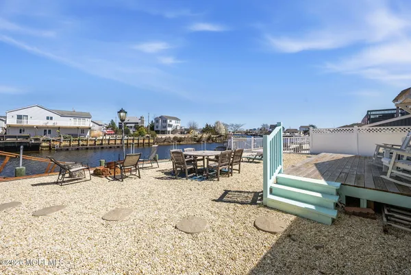 $400,000 | 21 South Boston Drive, Little Egg Harbor, NJ 08087