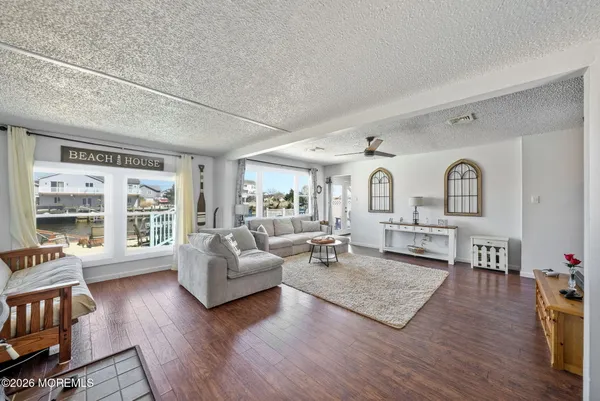 $400,000 | 21 South Boston Drive, Little Egg Harbor, NJ 08087