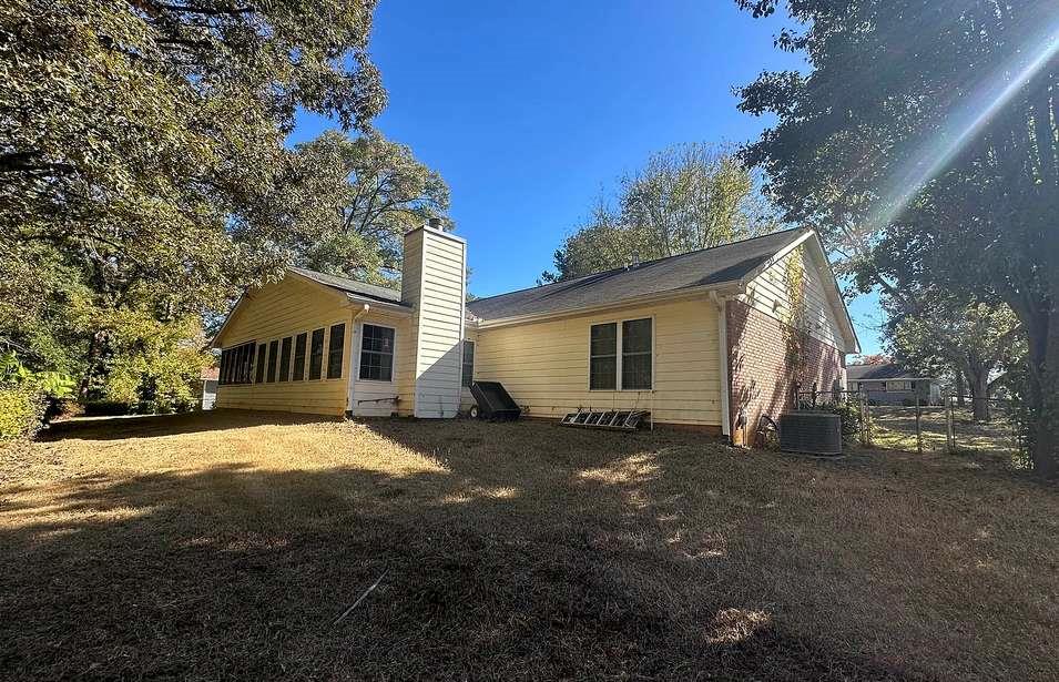 574 Almand Branch Road Southeast Conyers, GA 30094 - Photo 4 of 34