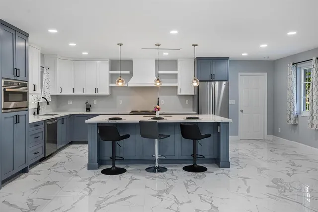 $1,249,000 | 17020 Southwest 83rd Court, Palmetto Bay, FL 33157