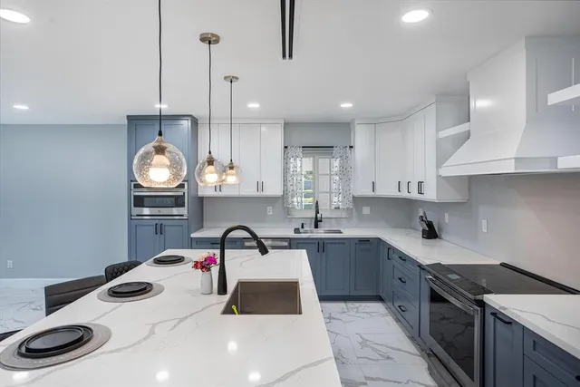 $1,249,000 | 17020 Southwest 83rd Court, Palmetto Bay, FL 33157