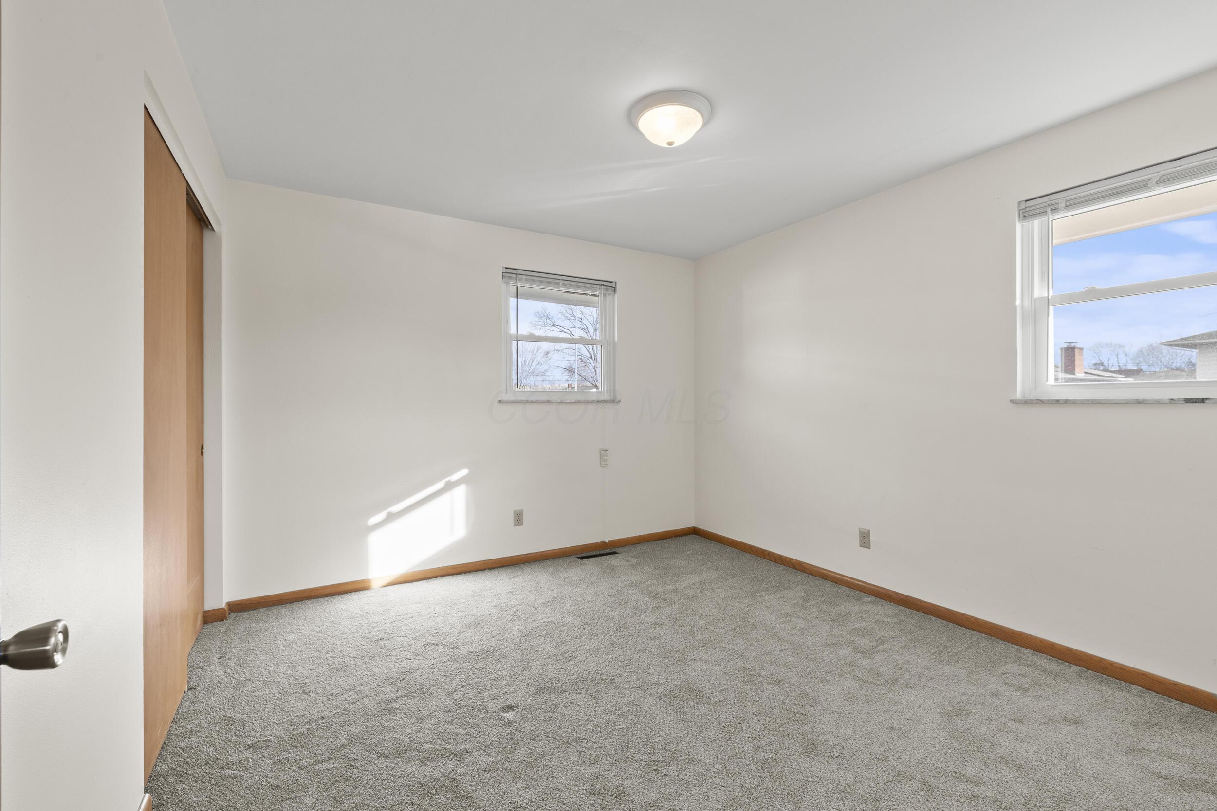 4451 Wanda Lane Road Columbus, OH 43224 - Photo 24 of 35 25_bedroom 3-01