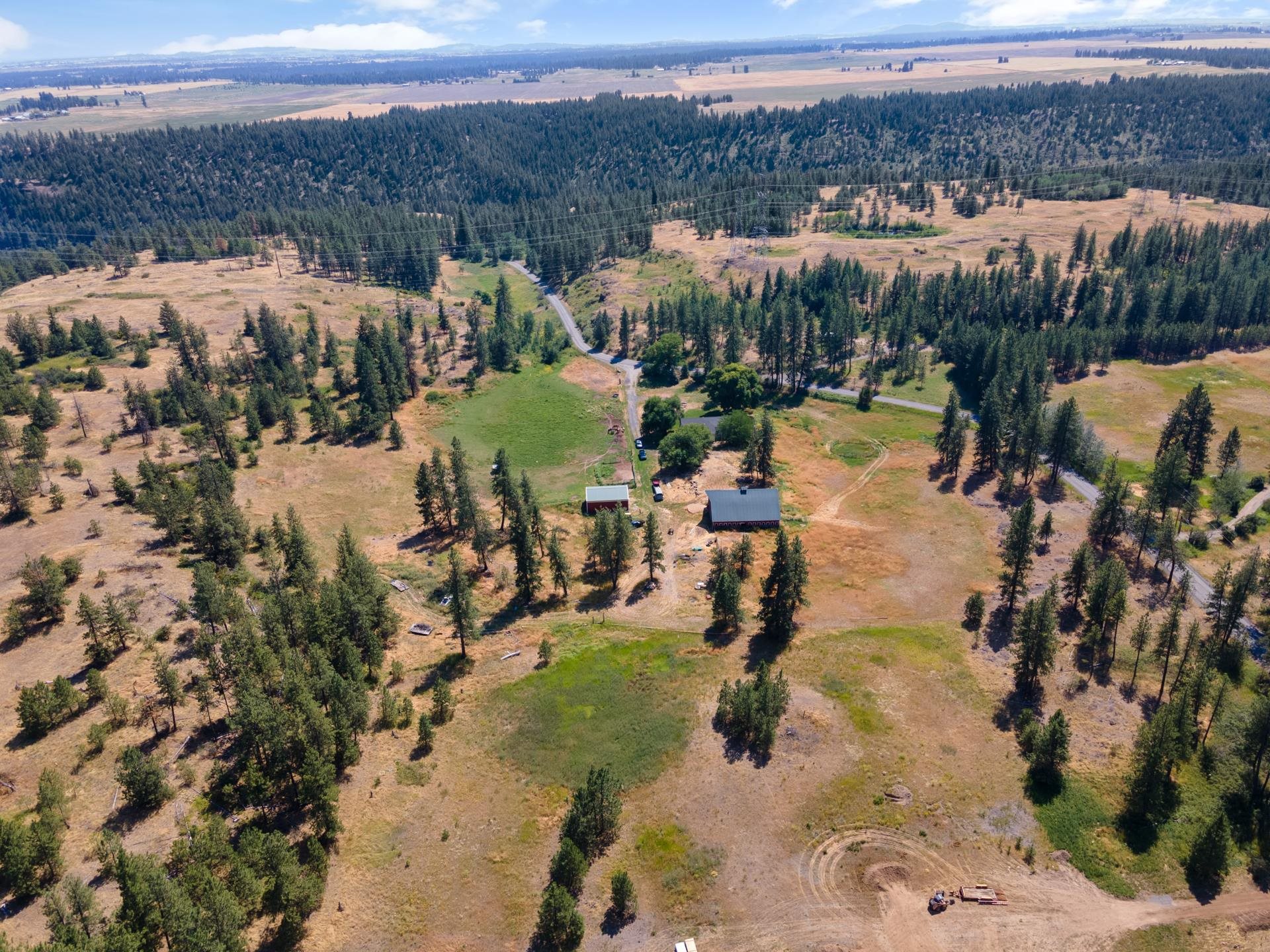9204 North Dover Road Nine Mile Falls, WA 99026 - Photo 32 of 42 Gallery Image 32