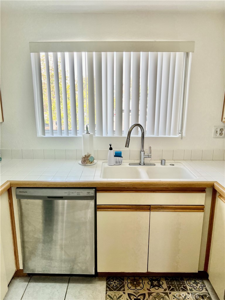 27857 Ruby, Unit 63 Mission Viejo, CA 92691 - Photo 14 of 23