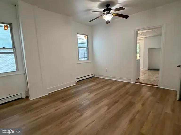 86 Spring Street Trenton, NJ 08618 - Photo 2 of 29