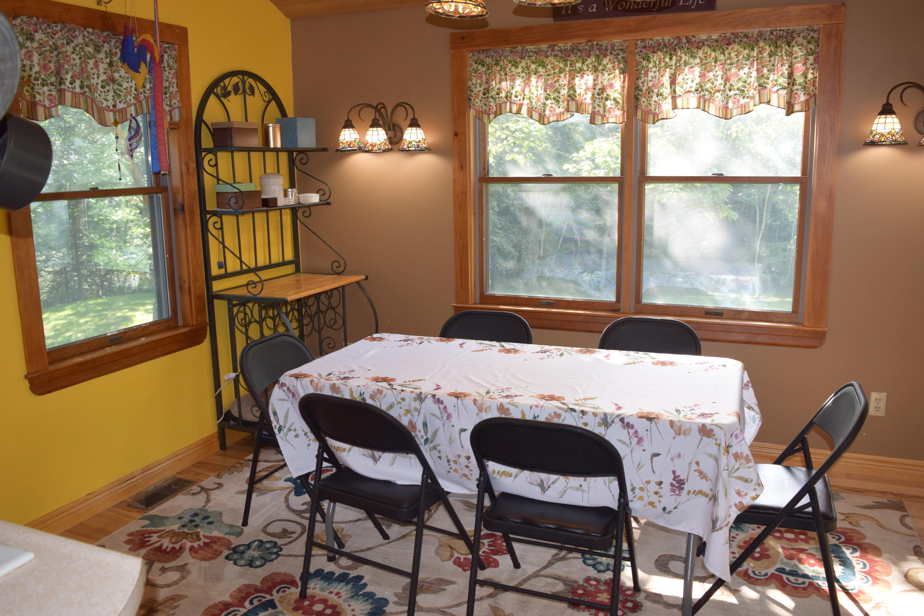 154 Toddy Pond Road Surry, ME 04684 - Photo 6 of 33 DSC_0046