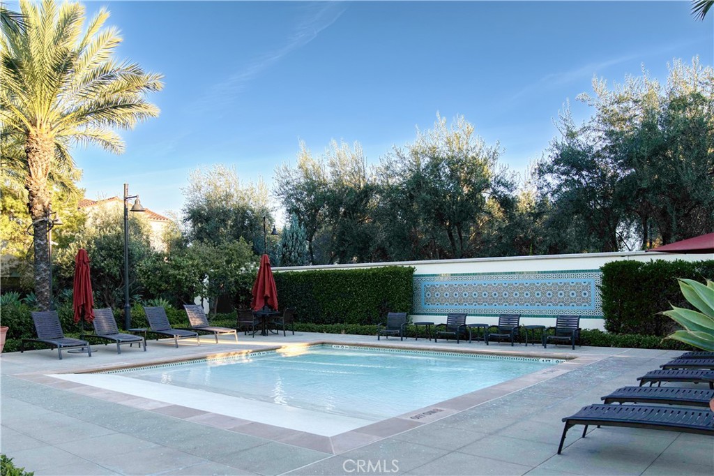 109 Sugar Cane Irvine, CA 92620 - Photo 21 of 26 a view of a terrace with sitting area