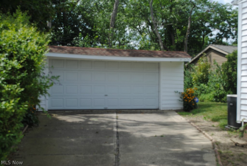 3646 Winchell Road Beachwood, OH 44122 - Photo 2 of 10