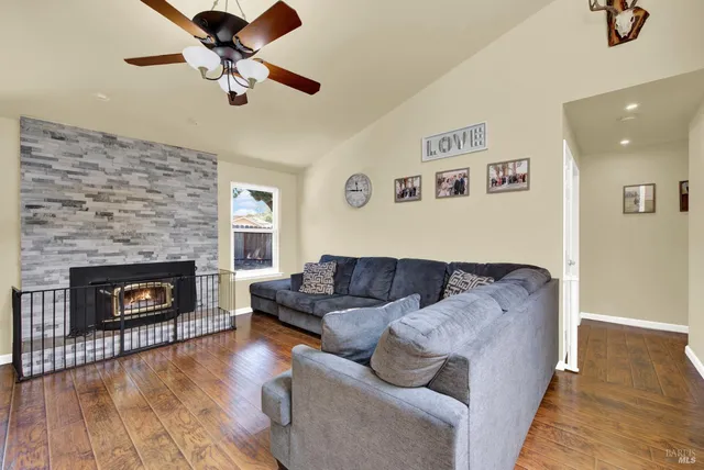 $649,900 | 680 Silver Lake Drive, Fairfield, CA 94534