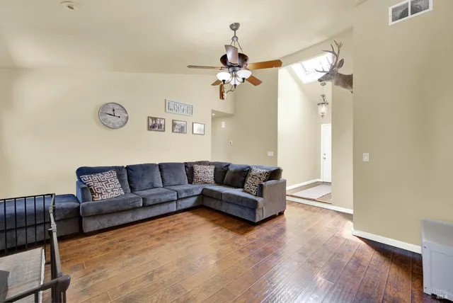 $649,900 | 680 Silver Lake Drive, Fairfield, CA 94534