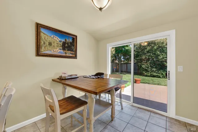 $649,900 | 680 Silver Lake Drive, Fairfield, CA 94534