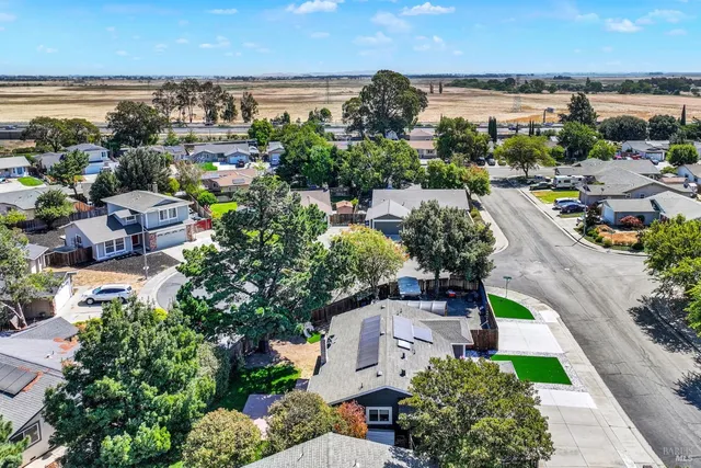 $649,900 | 680 Silver Lake Drive, Fairfield, CA 94534