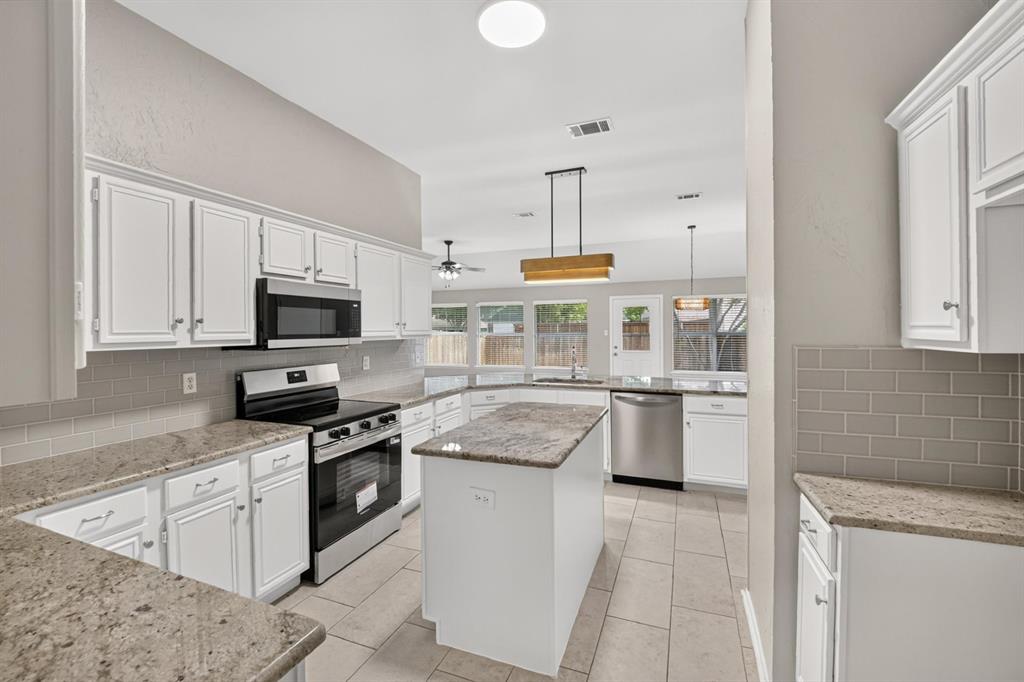 10317 Hunter Run Frisco, TX 75035 - Photo 14 of 40