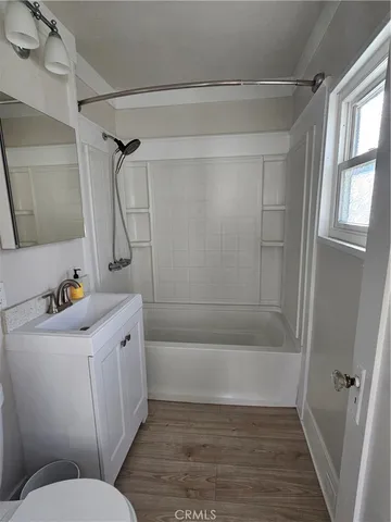 $2,395 | 967 West 22nd Street, San Pedro, CA 90731