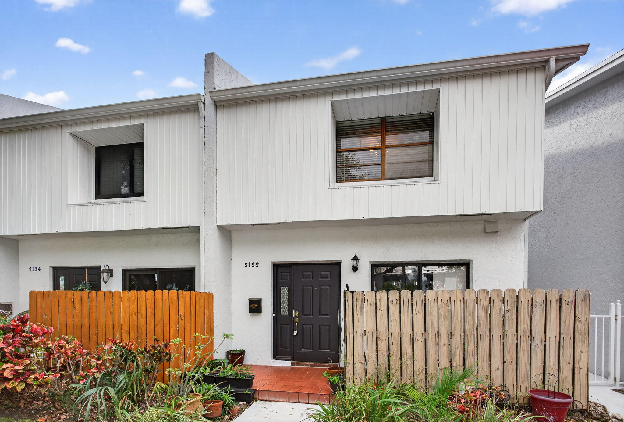 2122 Northeast 44th Street Lighthouse Point, FL 33064 - Photo 1 of 36 2122 Townhouse Entry