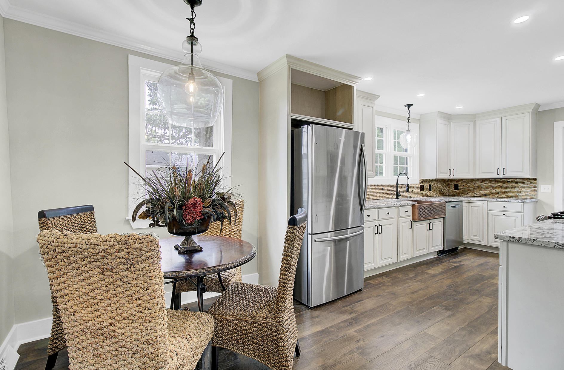 302 Rutherford Street Summerville, SC 29483 - Photo 12 of 44 14