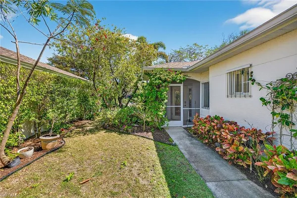 $415,000 | 9560 Village View Boulevard, Bonita Springs, FL 34135