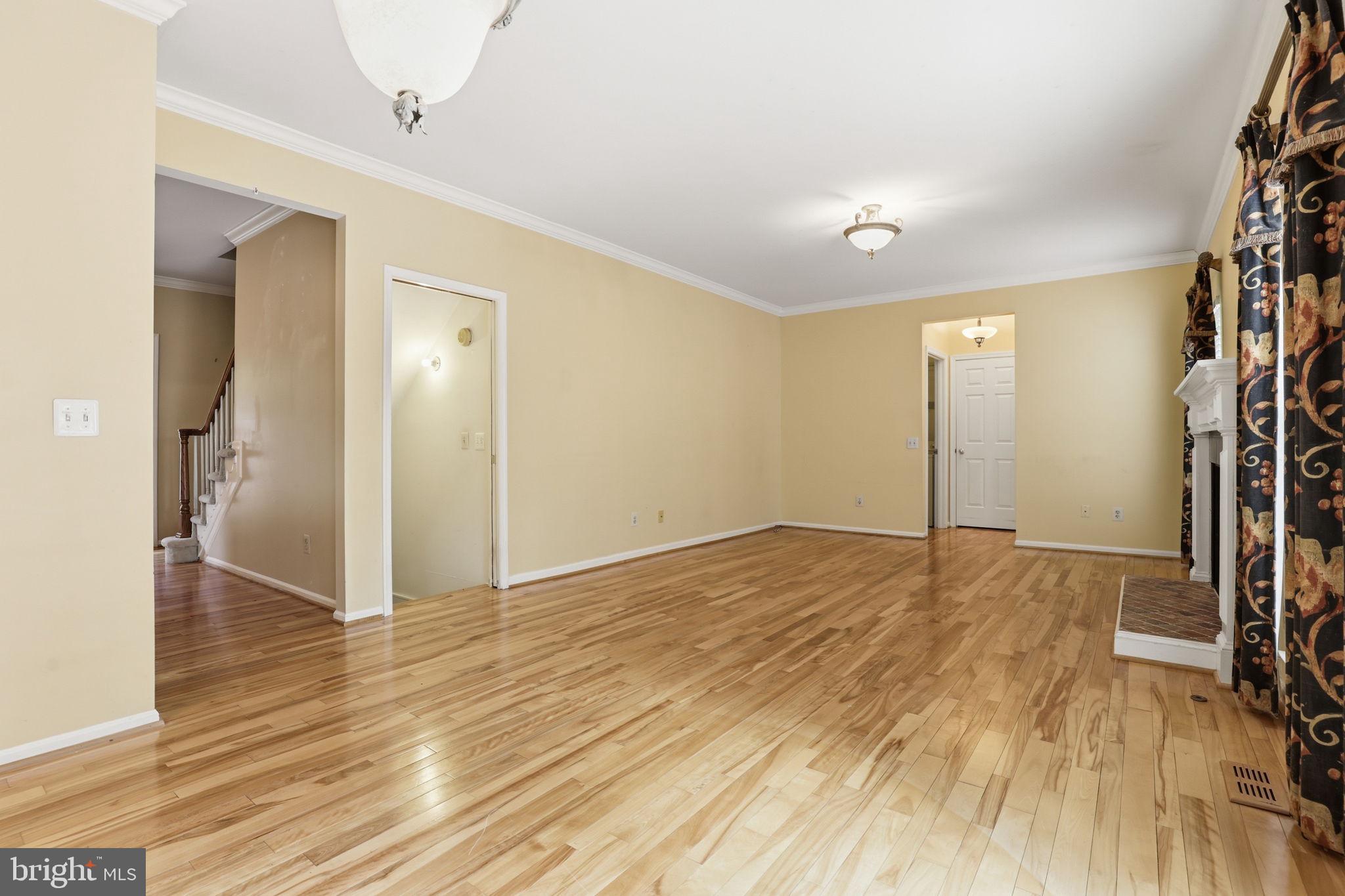 8560 Yoder Street Manassas, VA 20110 - Photo 11 of 40